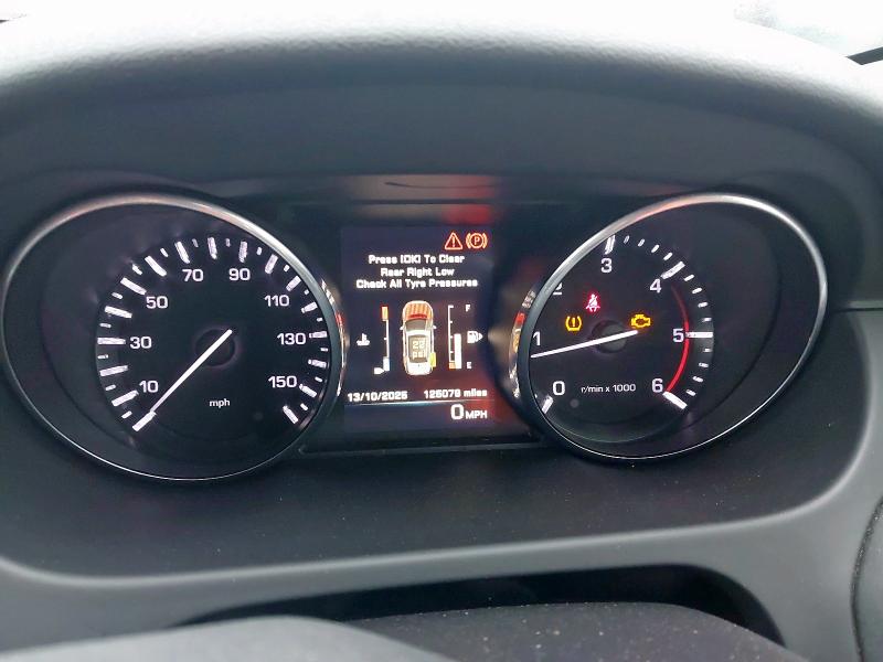 2015 LAND ROVER DISCOVERY SPORT HSE TD4 