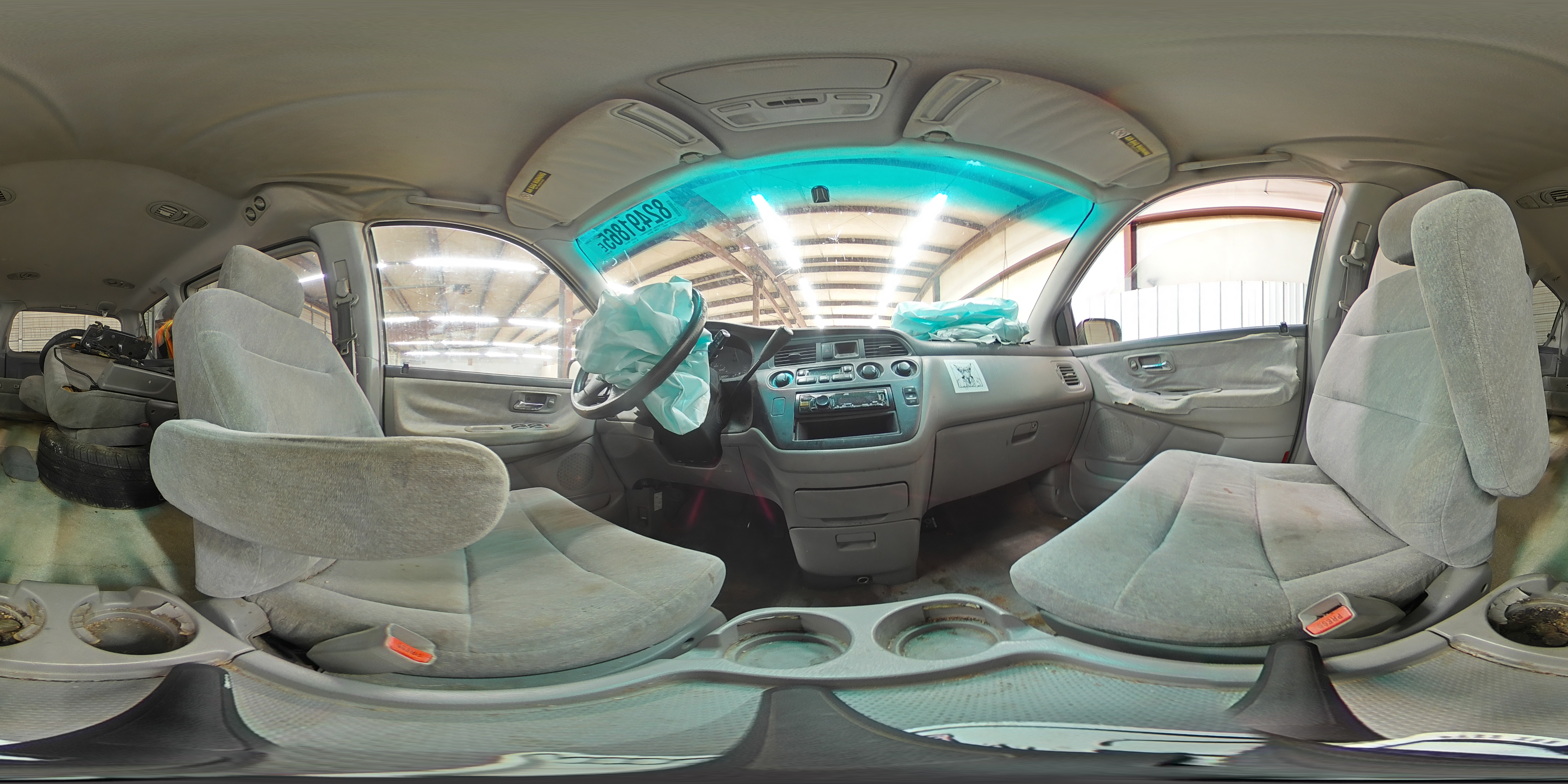 2000 Honda Odyssey Ex VIN: 2HKRL1866YH616040 Lot: 82491865