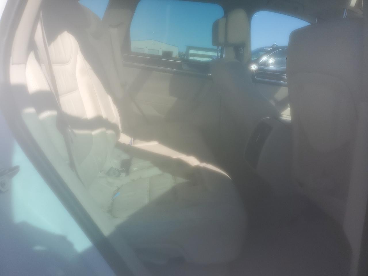 2014 Volkswagen Touareg V6 VIN: WVGEF9BP5ED012093 Lot: 89634175