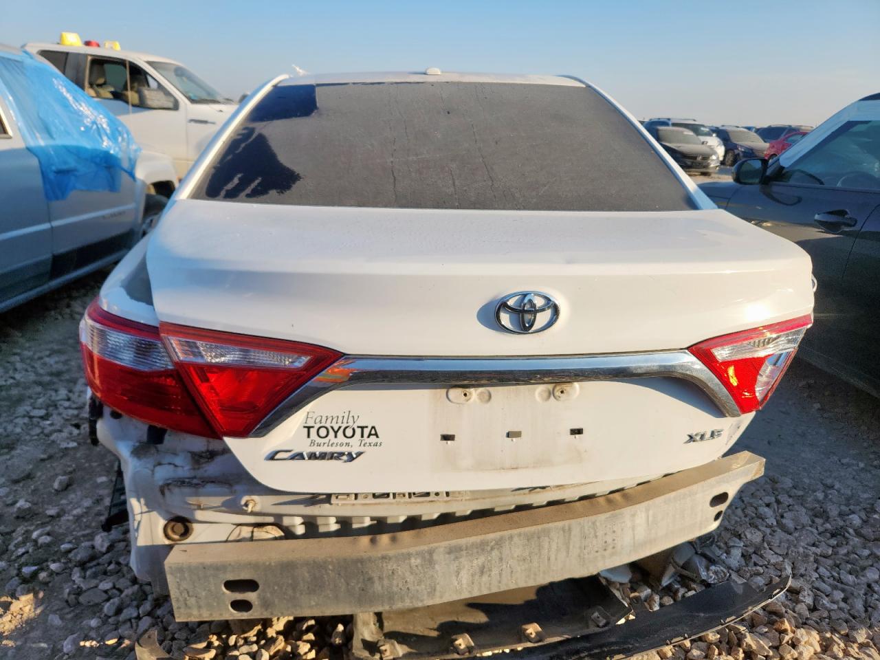 2016 Toyota Camry Le VIN: 4T4BF1FK7GR521033 Lot: 82154535