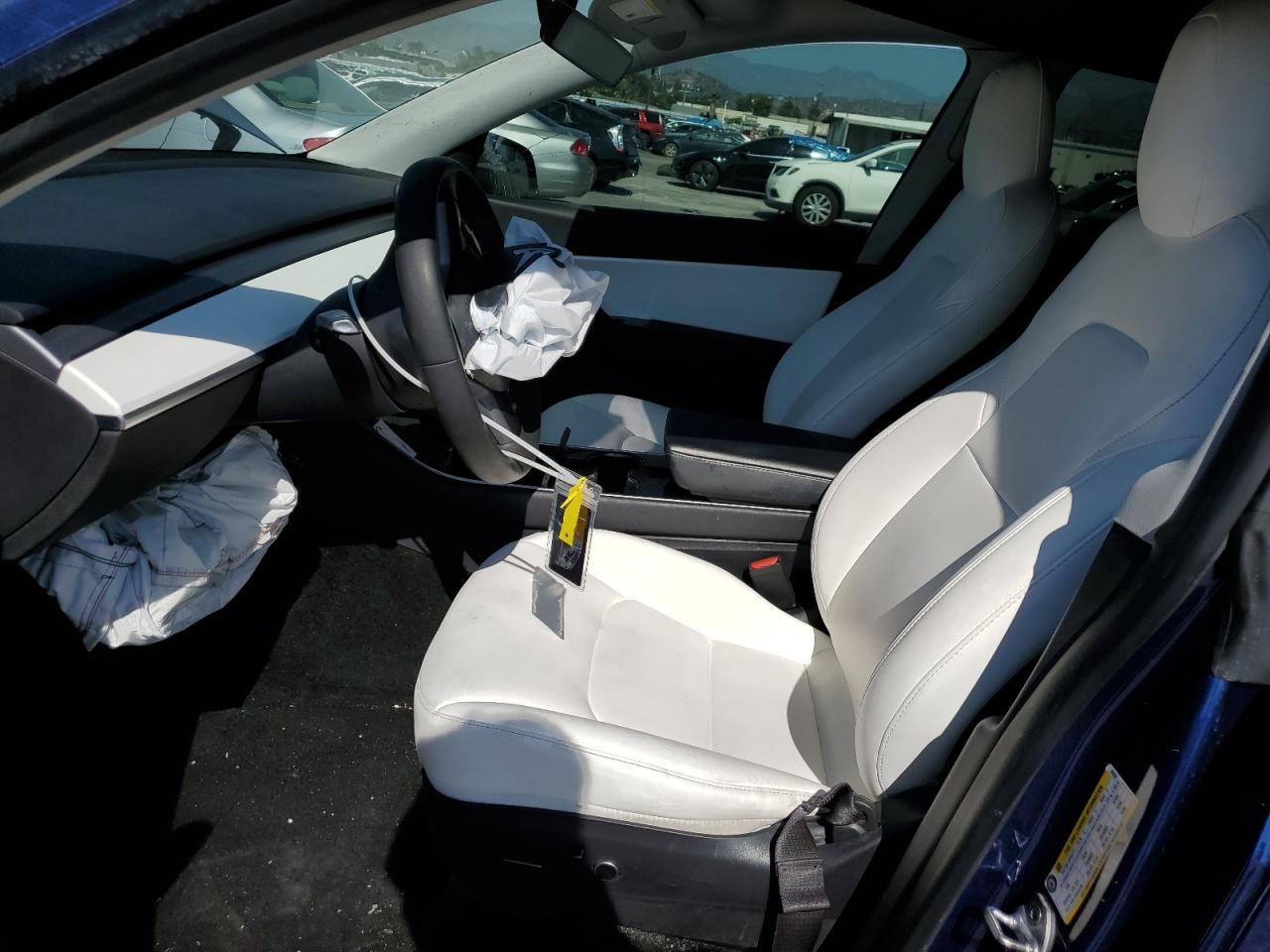 2021 Tesla Model Y VIN: 5YJYGDEE2MF085392 Lot: 85857885