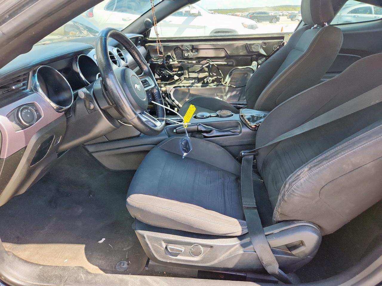 2017 Ford Mustang VIN: 1FA6P8TH5H5306377 Lot: 85538335