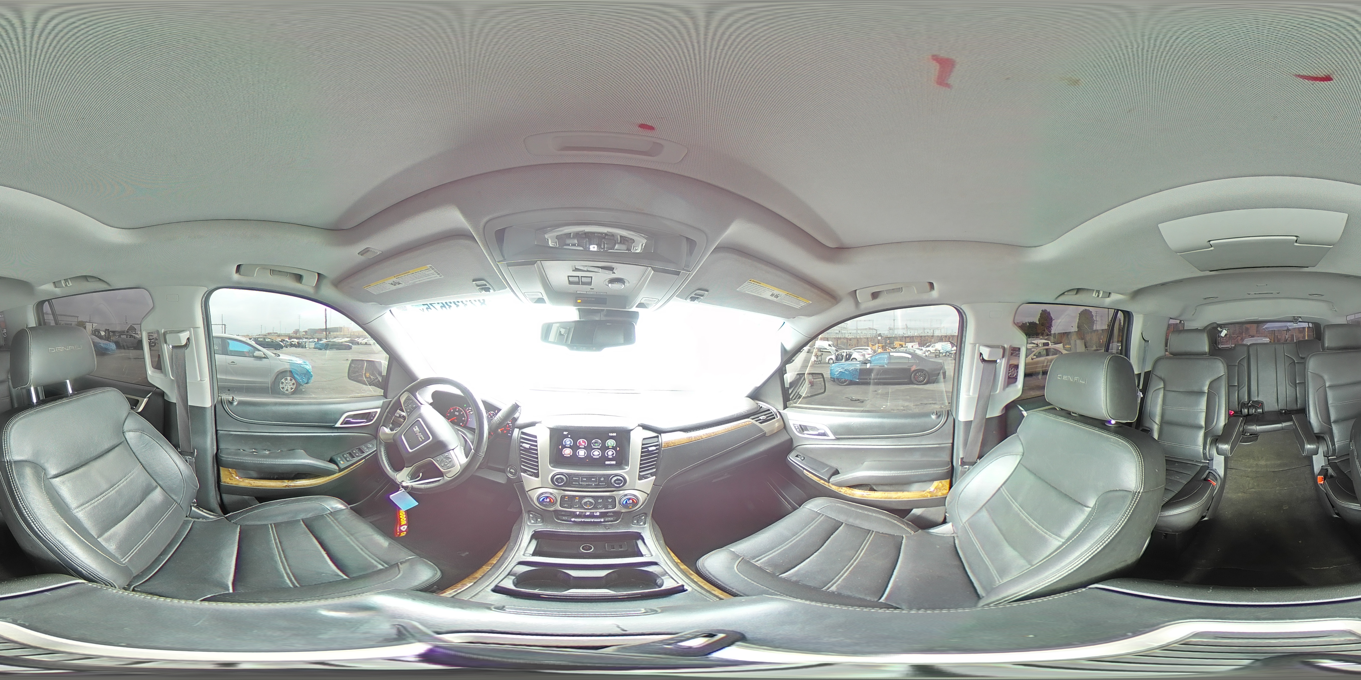 2016 GMC Yukon Denali VIN: 1GKS2CKJ3GR216039 Lot: 82333675