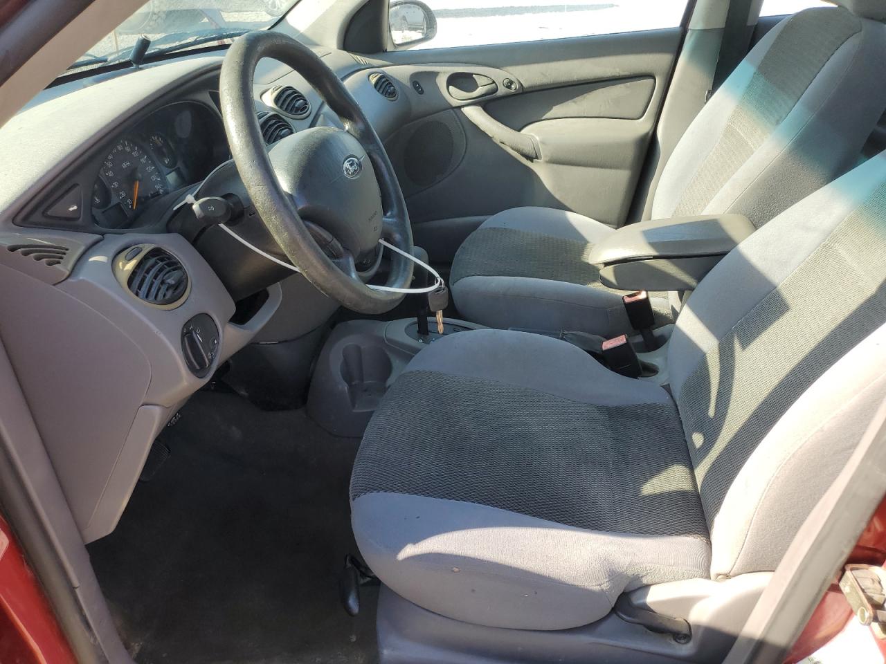 2004 Ford Focus Se Comfort VIN: 1FAFP343X4W174694 Lot: 85148745