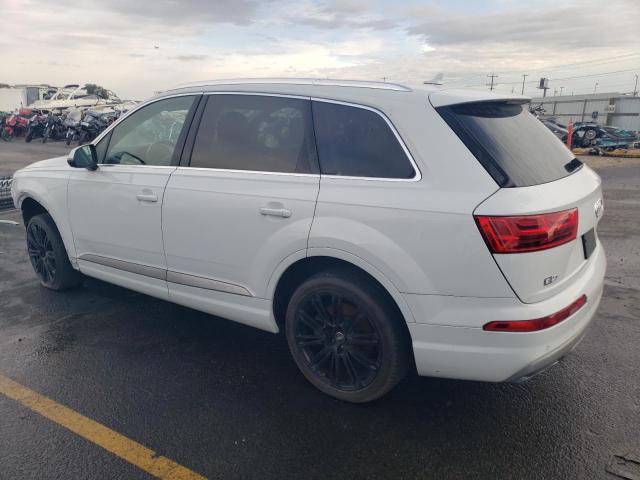 Паркетники AUDI Q7 2017 Белы