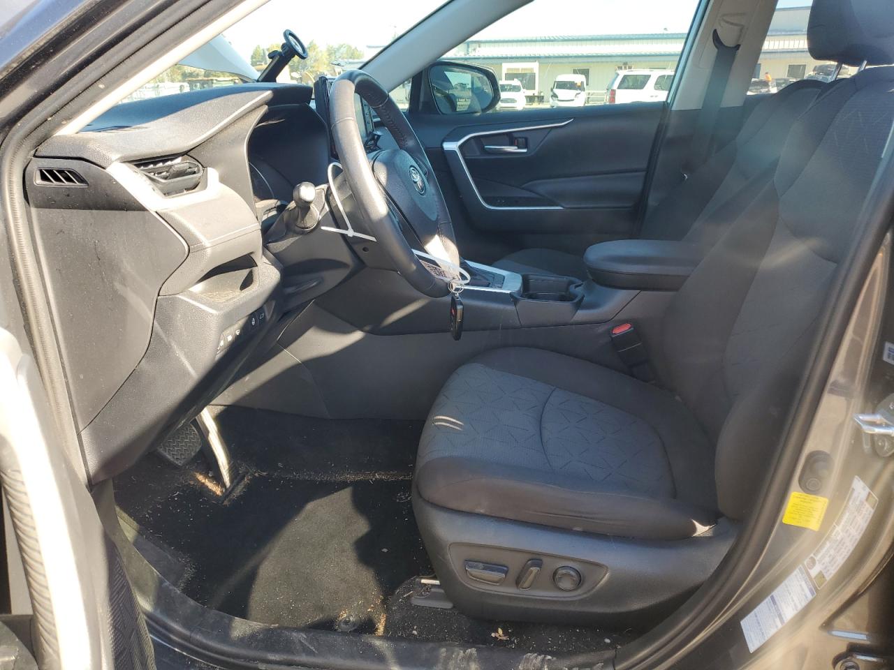 2020 Toyota Rav4 Xle VIN: 2T3P1RFV4LC071741 Lot: 85418195