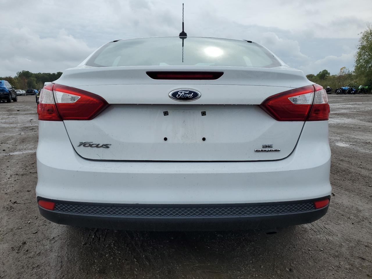 2014 Ford Focus Se VIN: 1FADP3F27EL193573 Lot: 85761835