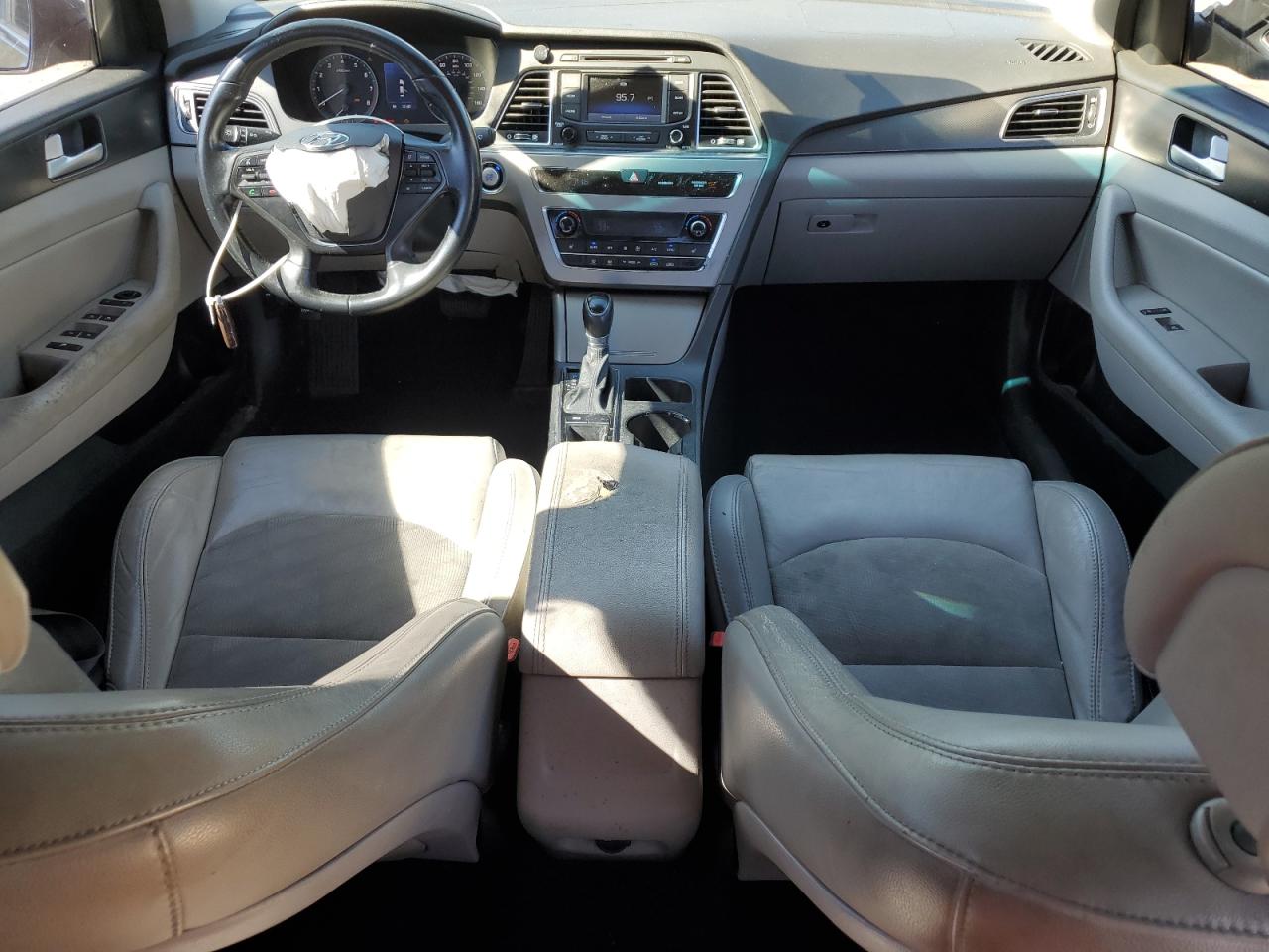 2015 Hyundai Sonata Sport VIN: 5NPE34AF1FH239608 Lot: 85780305