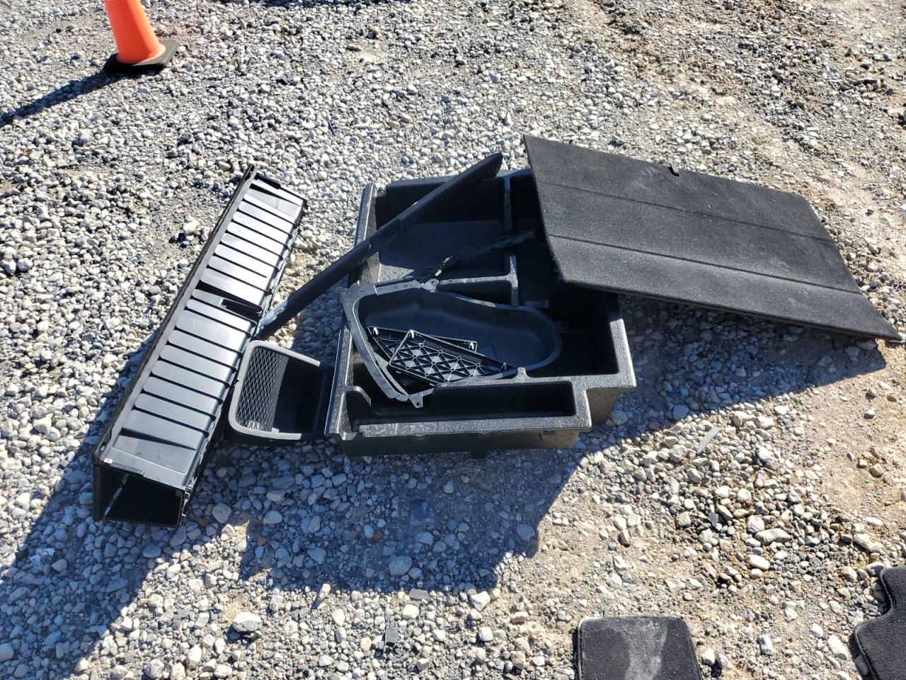 2017 Kia Sorento Lx VIN: 5XYPG4A39HG251888 Lot: 84250725