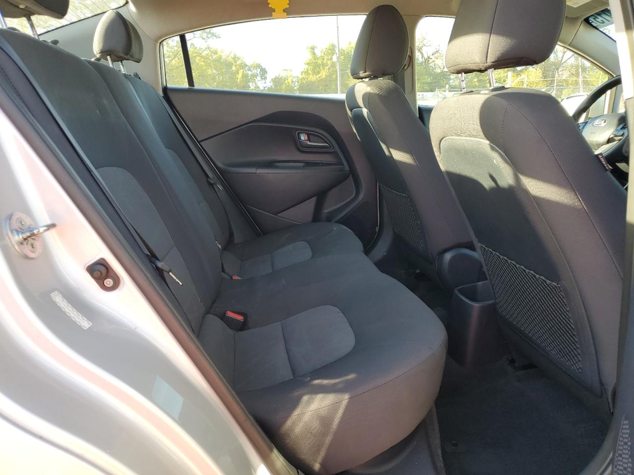 2016 Kia Rio Lx VIN: KNADM4A32G6586310 Lot: 84302915
