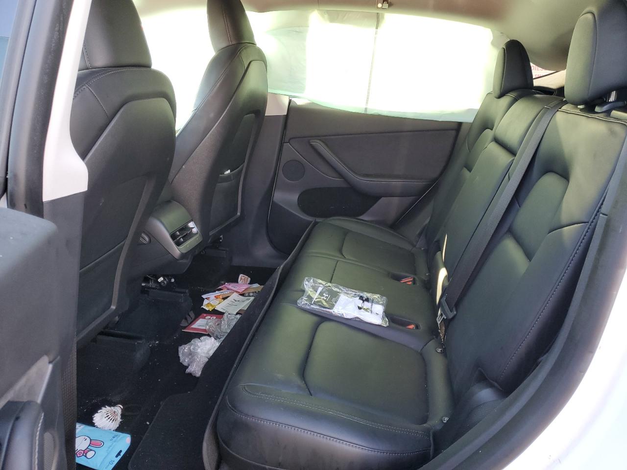 2023 Tesla Model Y VIN: LRWYGDFD2PC967392 Lot: 85304095