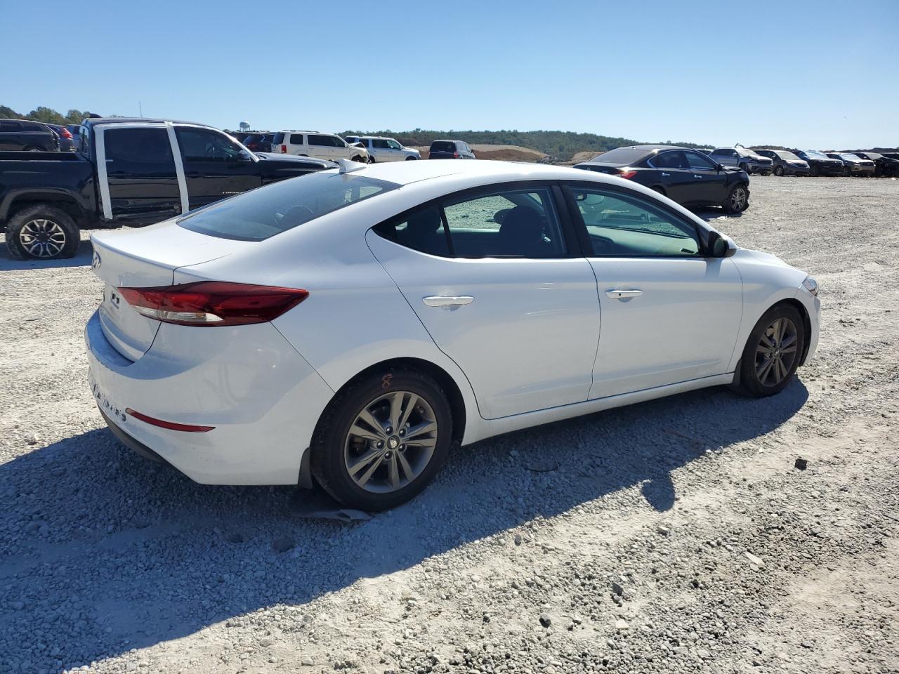 Elantra Elantra