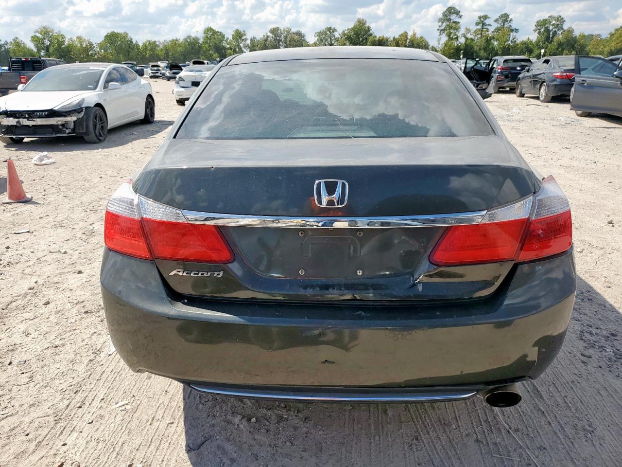 2014 Honda Accord Lx VIN: 1HGCR2F31EA152677 Lot: 85581175