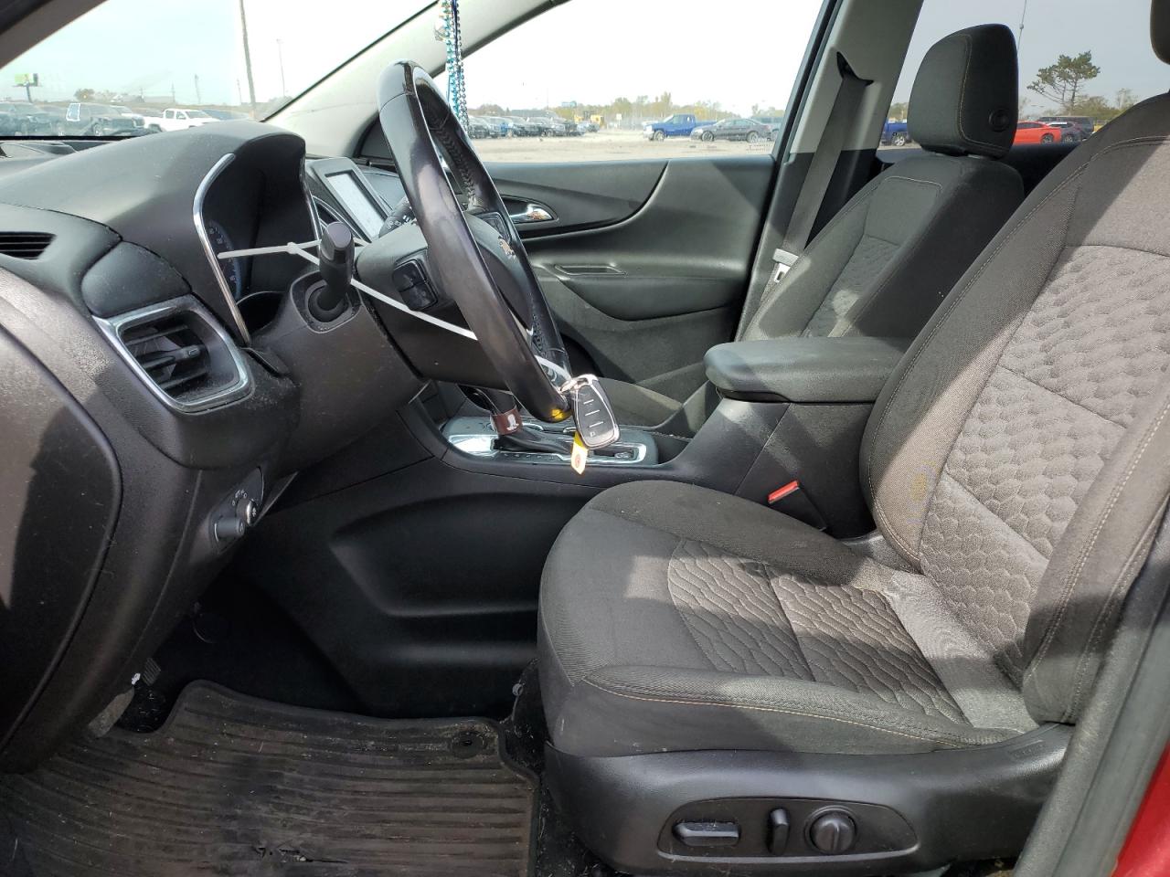 2018 Chevrolet Equinox Lt VIN: 2GNAXJEV9J6155155 Lot: 87017035
