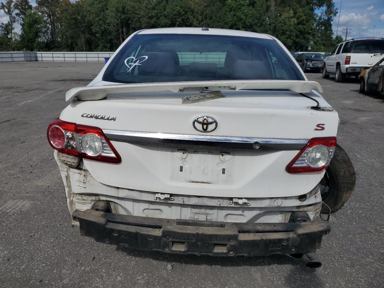 2011 Toyota Corolla Base VIN: 2T1BU4EE9BC625501 Lot: 85518265