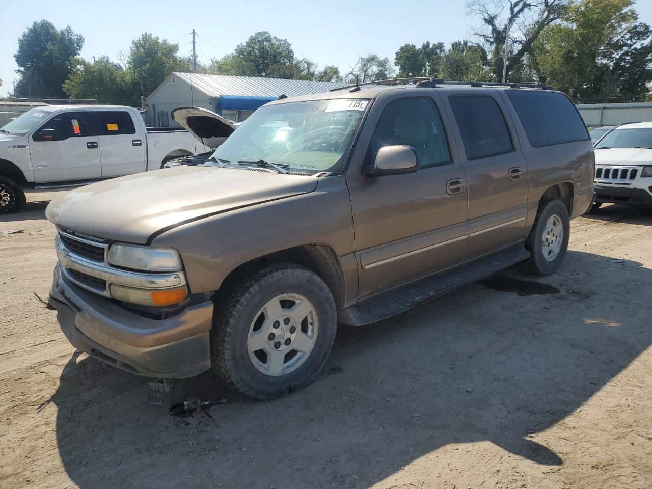 2004 CHEVROLET SUBURBAN