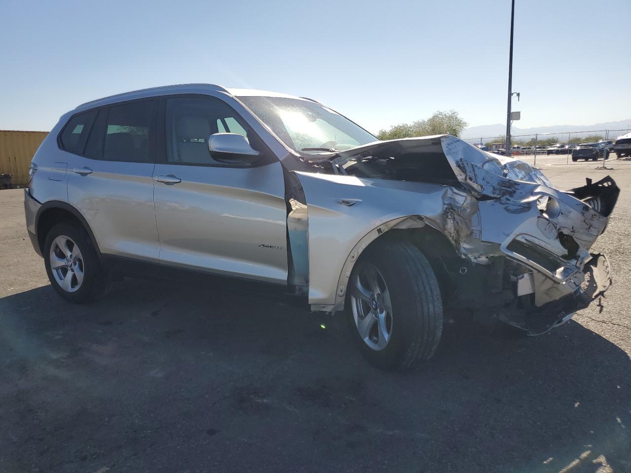 Фото: 5UXWX5C57CL721413