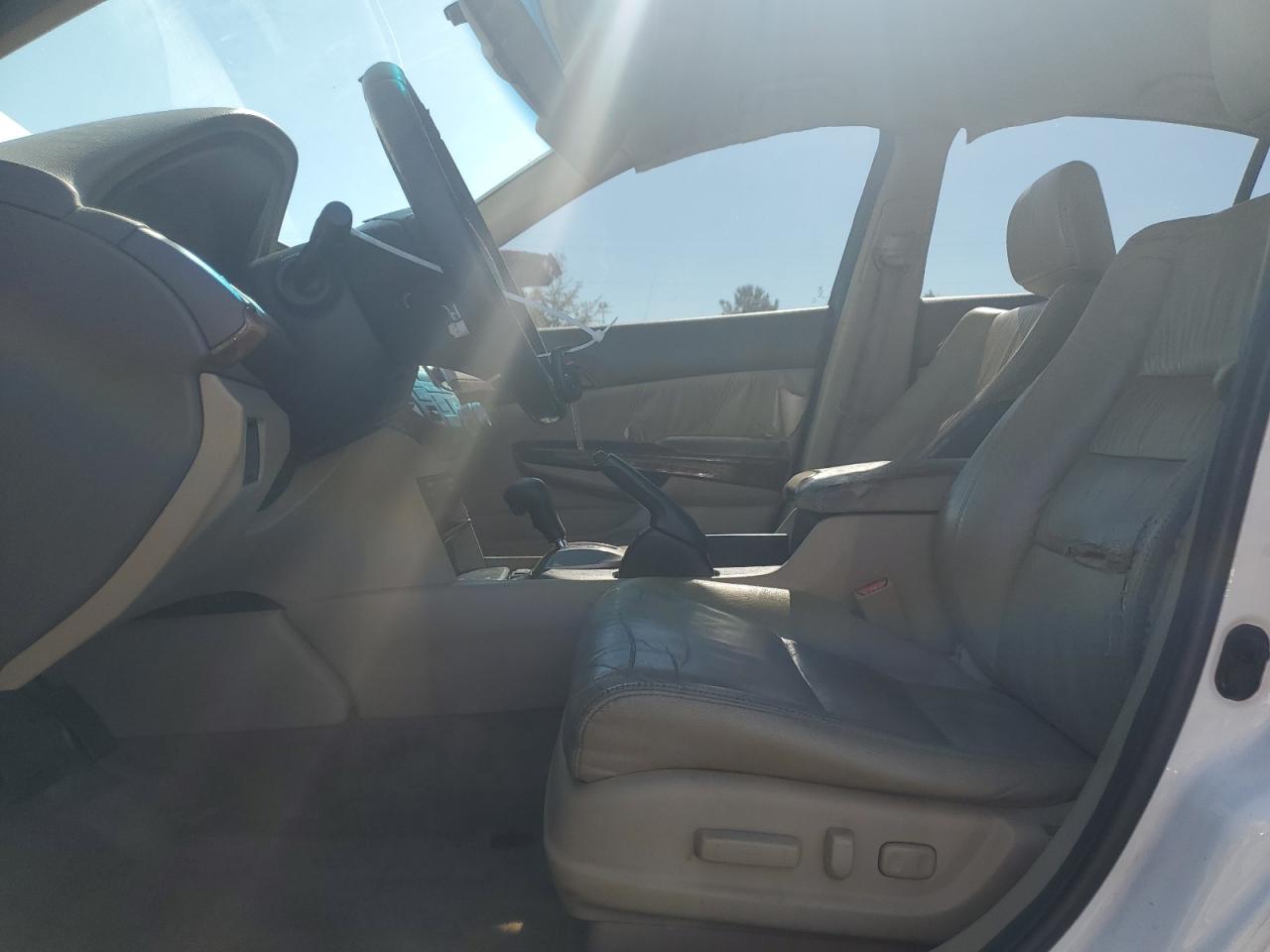 2010 Honda Accord Exl VIN: 1HGCP2F80AA114126 Lot: 87481835