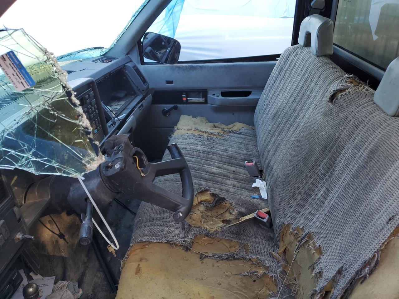 1993 GMC Sierra C1500 VIN: 1GTDC14Z2PE562180 Lot: 82447425