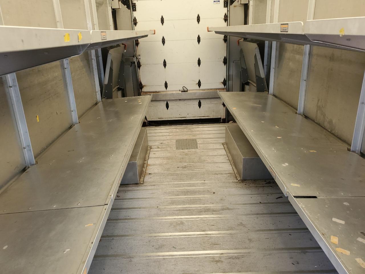 Фото: 1F65F5KN0M0A04715