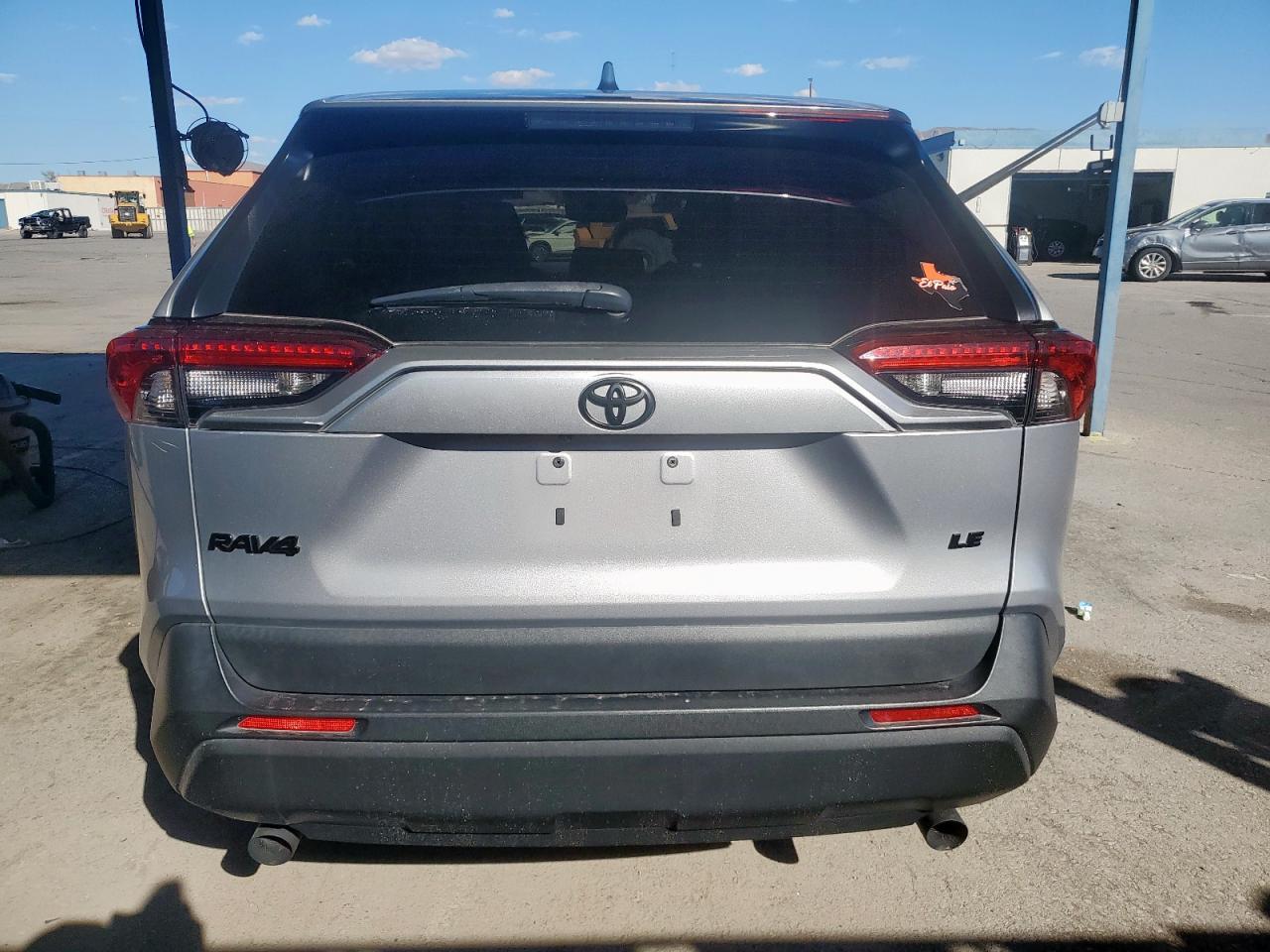2023 Toyota Rav4 Le VIN: 2T3H1RFV4PC235208 Lot: 81953785