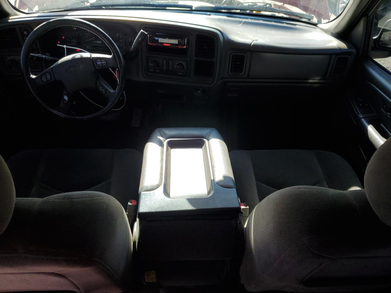 2005 Chevrolet Silverado K1500 VIN: 1GCEK19B75E214116 Lot: 82363275