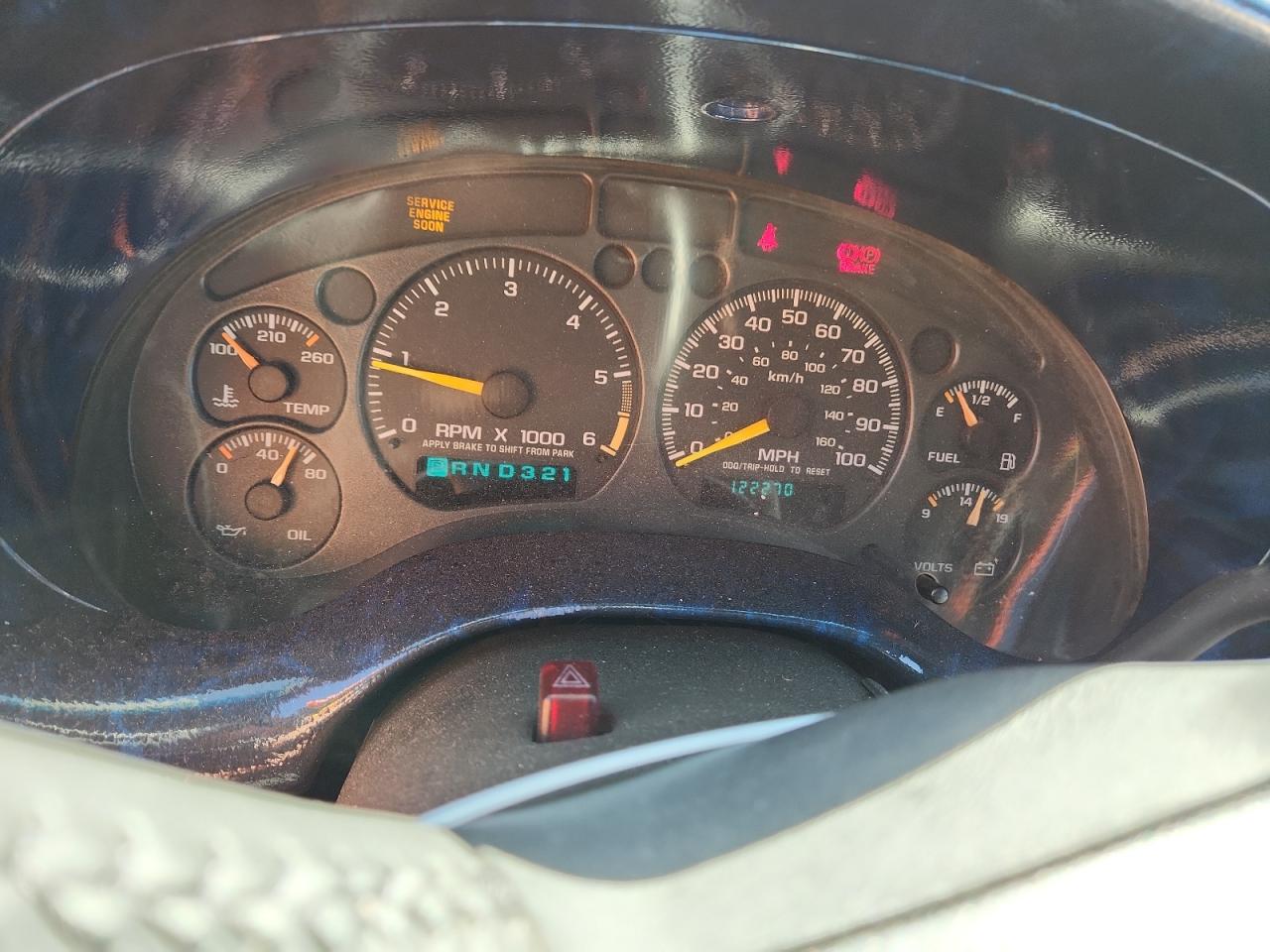 1999 Chevrolet Blazer VIN: 1GNCT18W4XK222940 Lot: 85301145