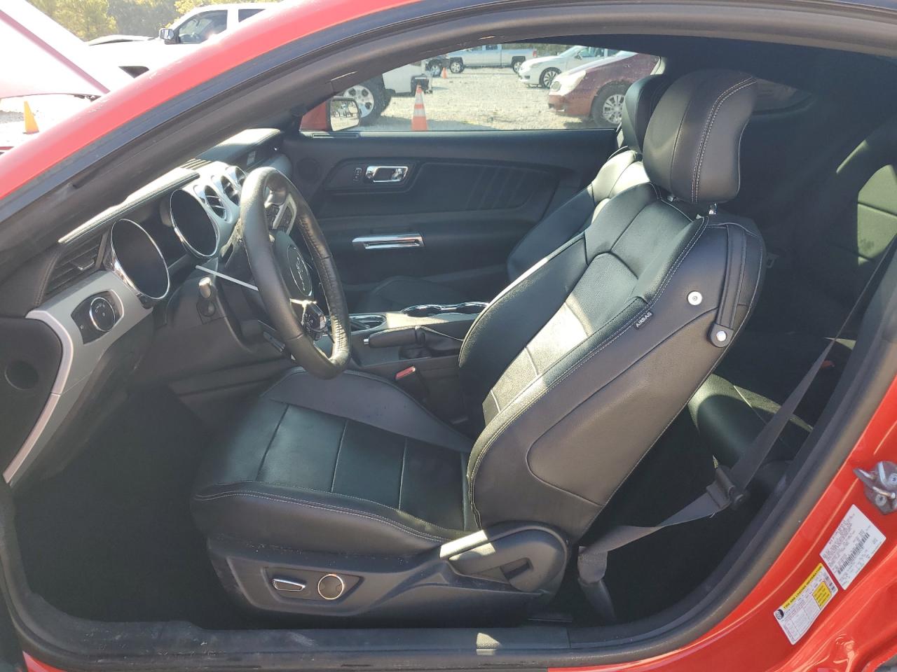 2015 Ford Mustang VIN: 1FA6P8TH1F5305787 Lot: 89705325