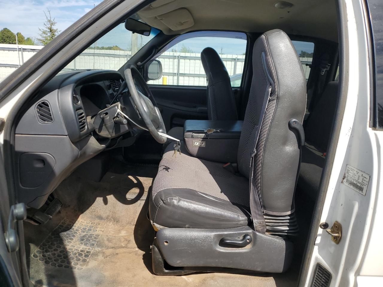 2000 Dodge Ram 1500 VIN: 3B7HC12Y5YG114408 Lot: 85258205