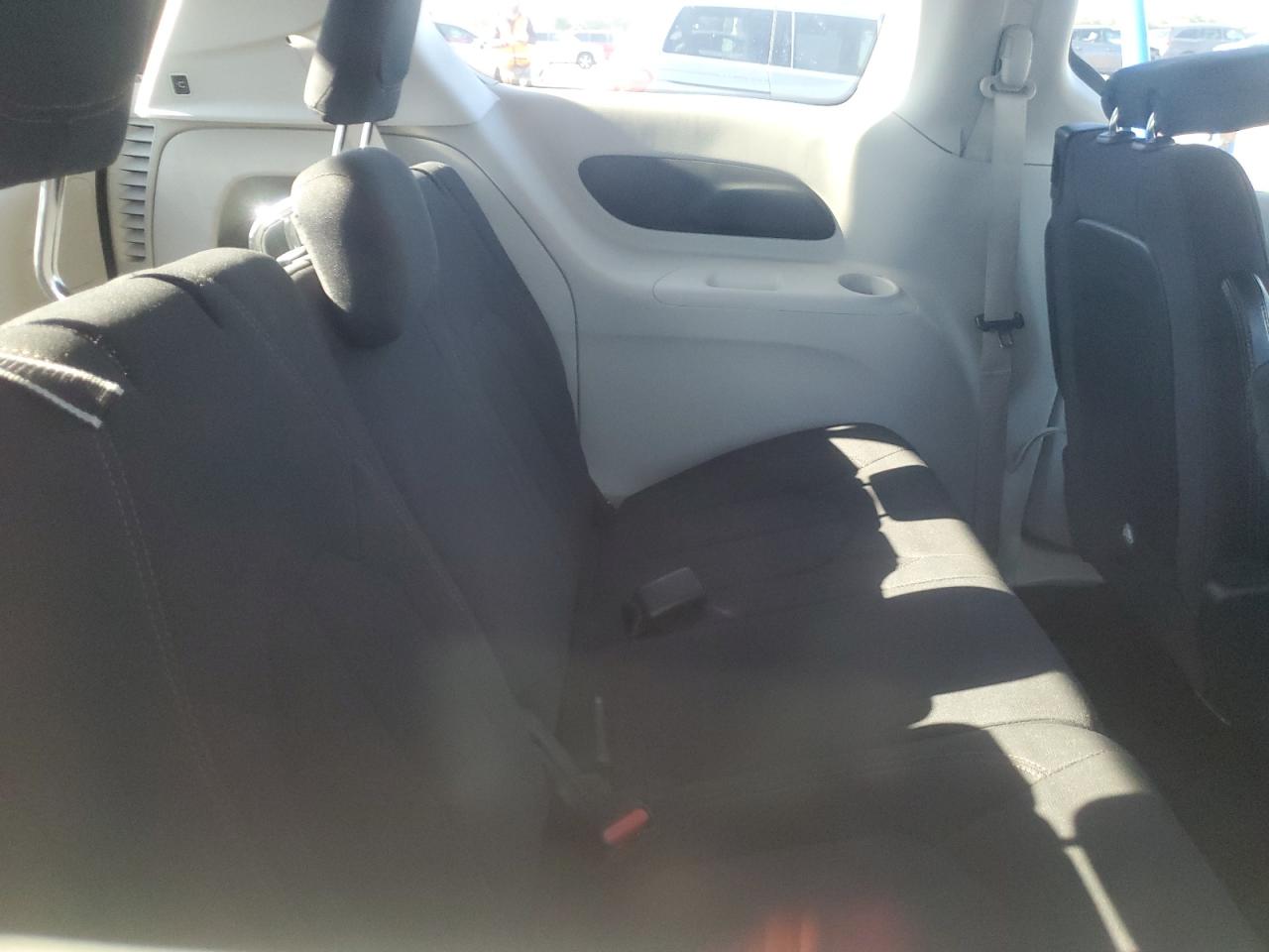 2019 Chrysler Pacifica Touring Plus VIN: 2C4RC1FG9KR639687 Lot: 90777445