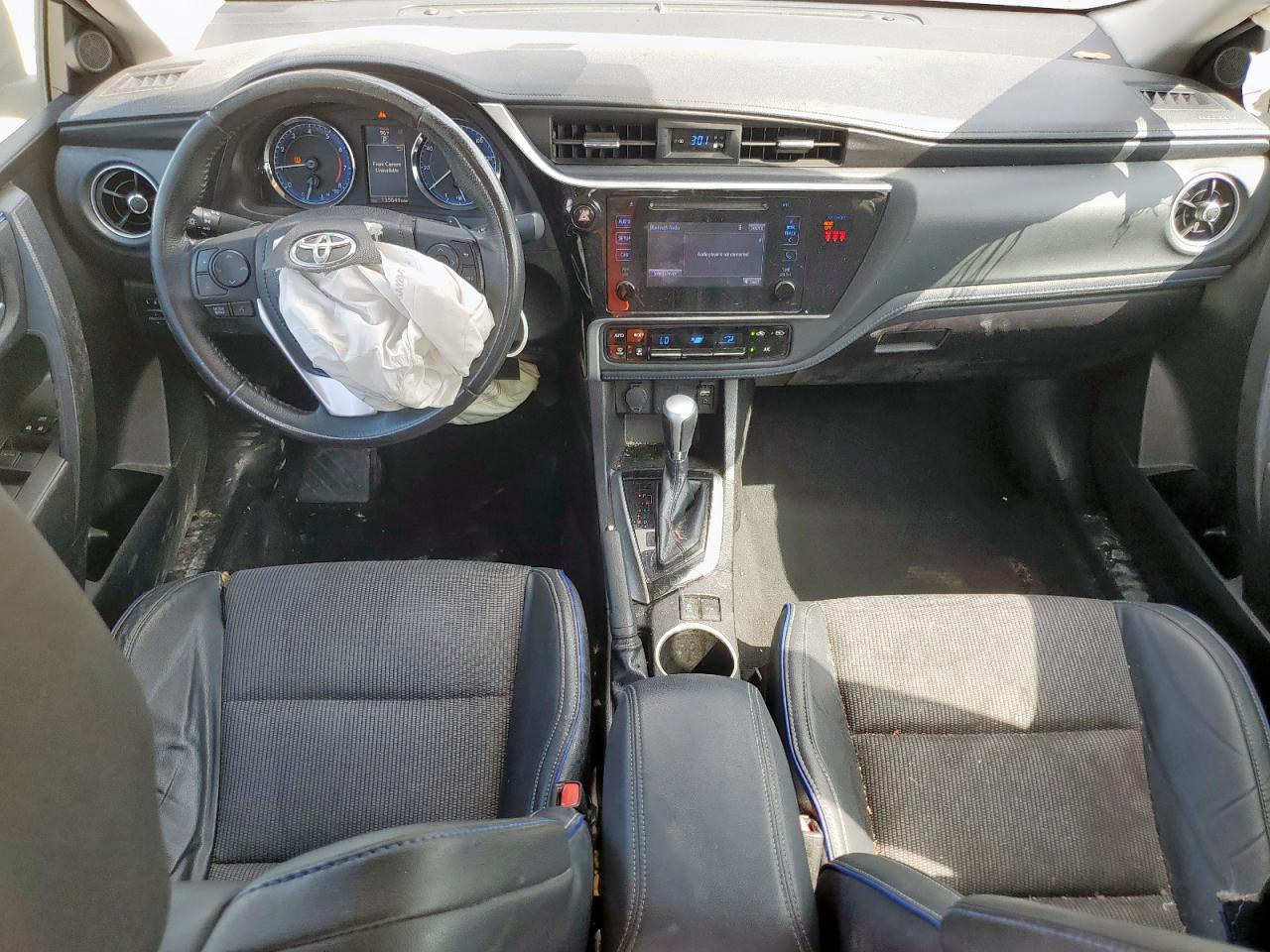 2018 Toyota Corolla L VIN: 5YFBURHE3JP817195 Lot: 85783785