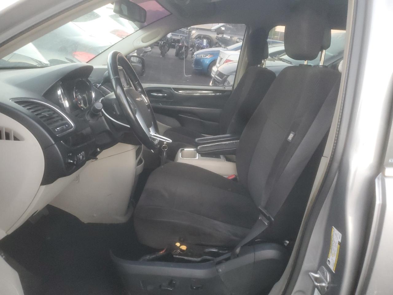 2013 Chrysler Town & Country Touring VIN: 2C4RC1BG7DR598257 Lot: 82213625