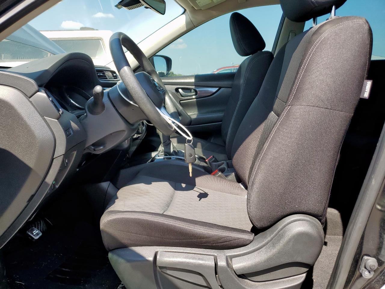 2019 Nissan Rogue S VIN: JN8AT2MT1KW267230 Lot: 84705265