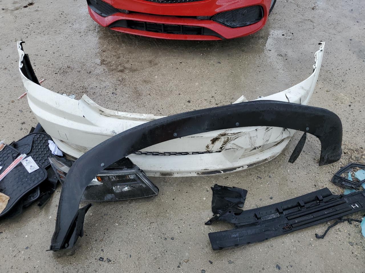 2018 Dodge Journey Se VIN: 3C4PDCAB7JT427815 Lot: 82365185