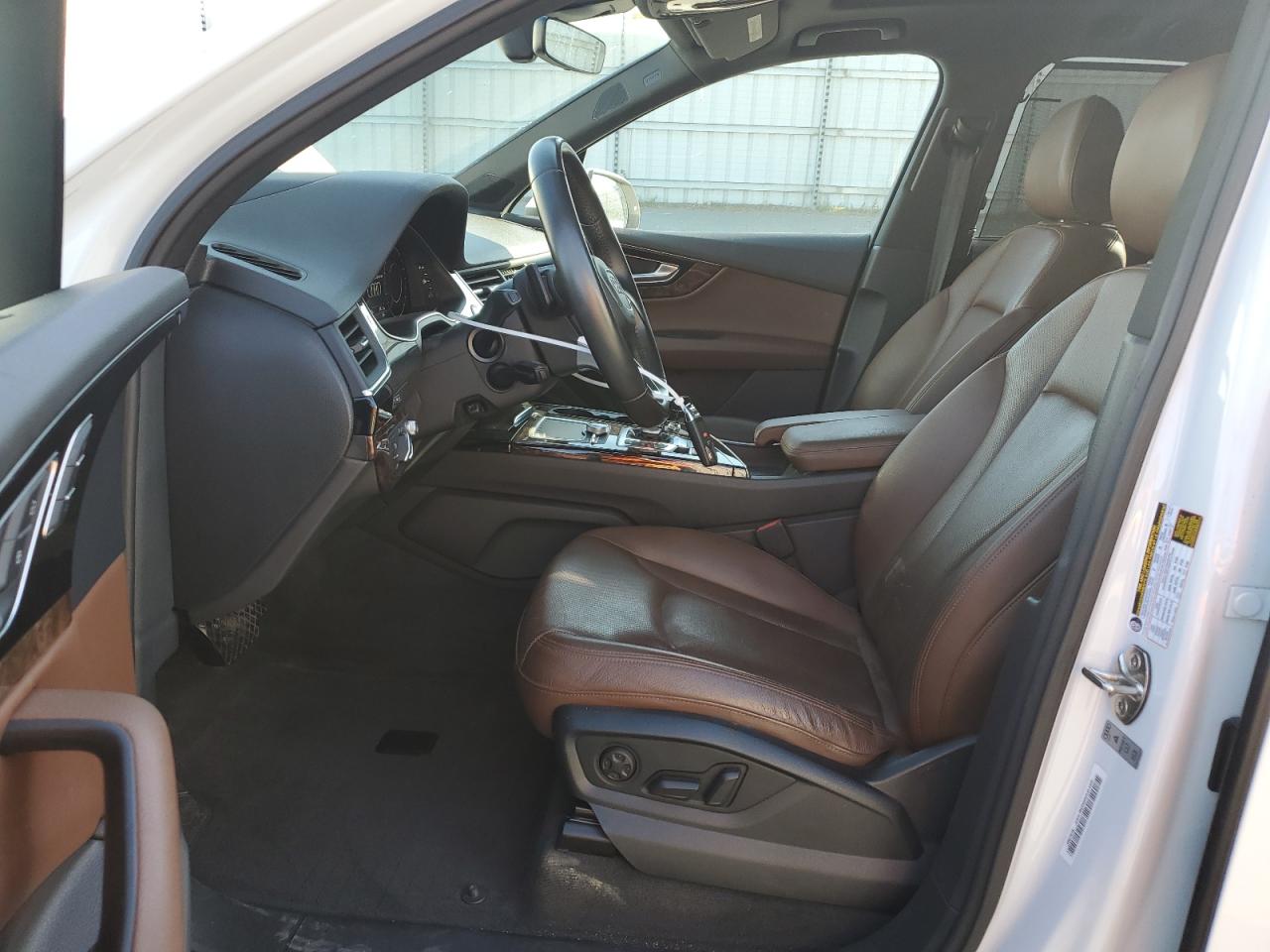 2017 Audi Q7 Prestige VIN: WA1VAAF76HD017588 Lot: 87223165