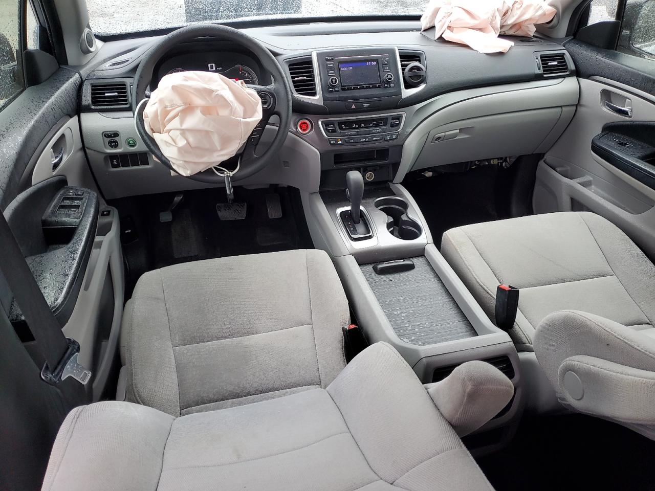 2018 Honda Pilot Lx VIN: 5FNYF5H12JB009670 Lot: 89930975