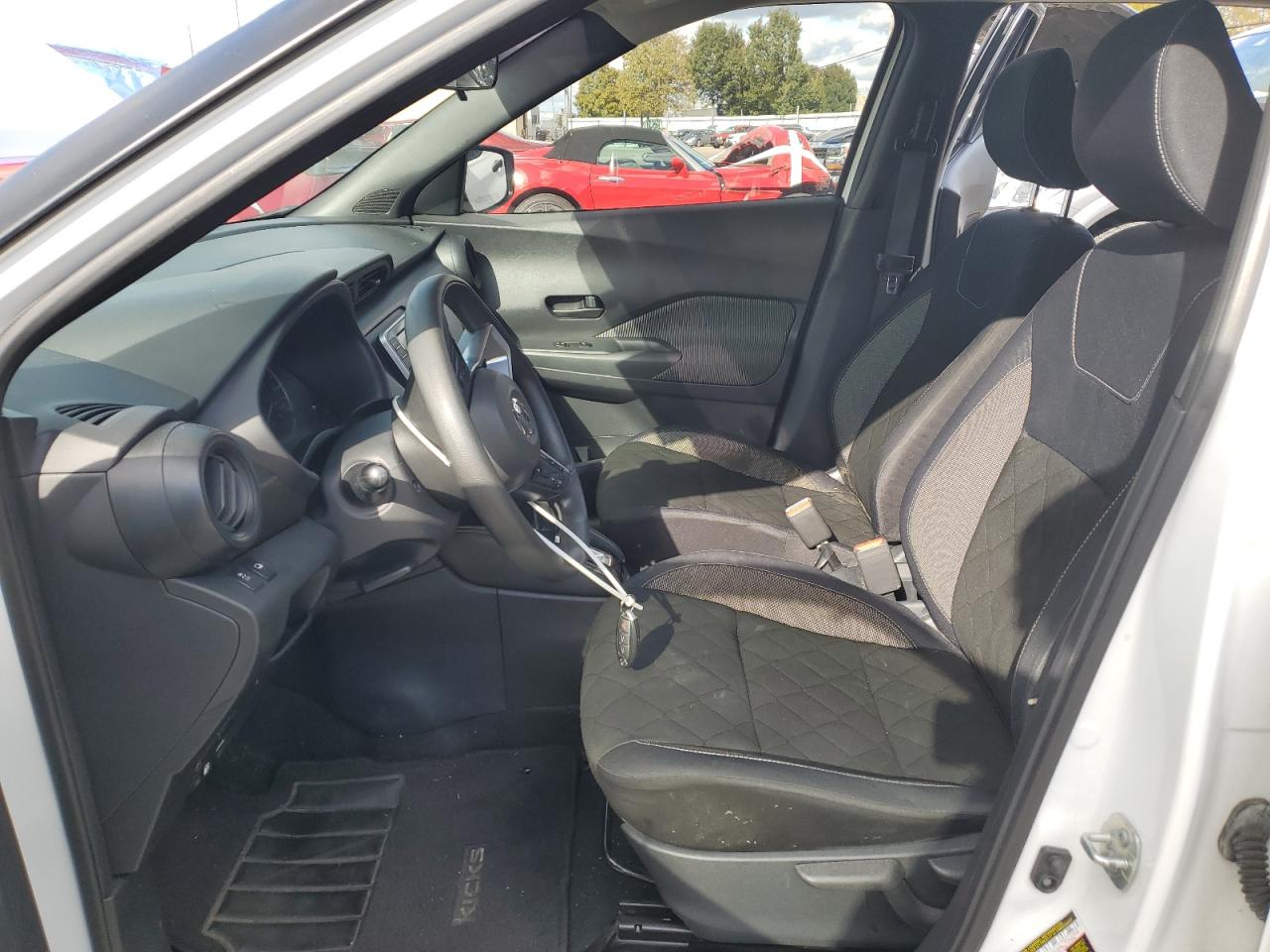 2018 Nissan Kicks S VIN: 3N1CP5CU8JL537856 Lot: 82760475