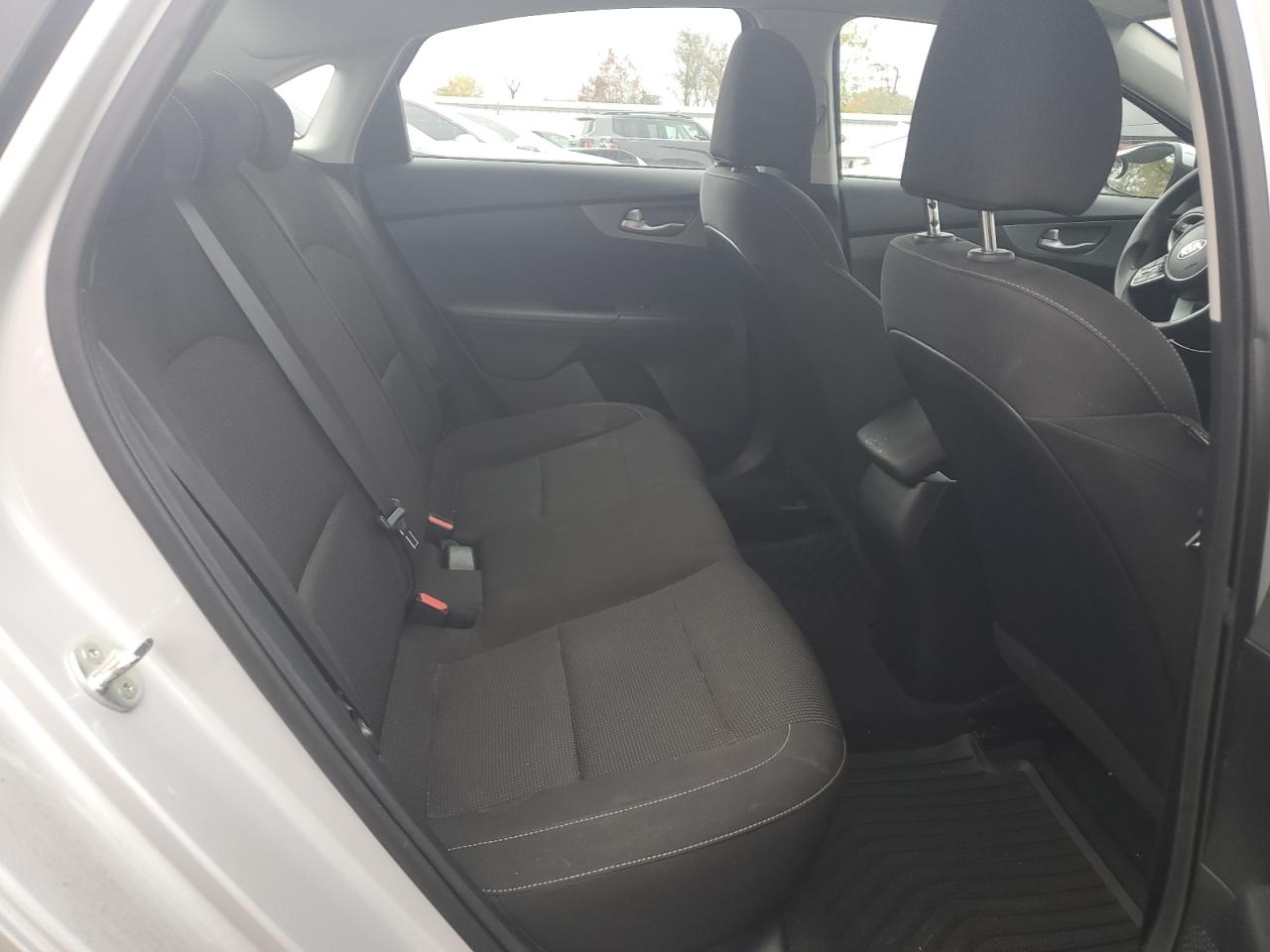 2019 Kia Forte Fe VIN: 3KPF24AD1KE135804 Lot: 90061135