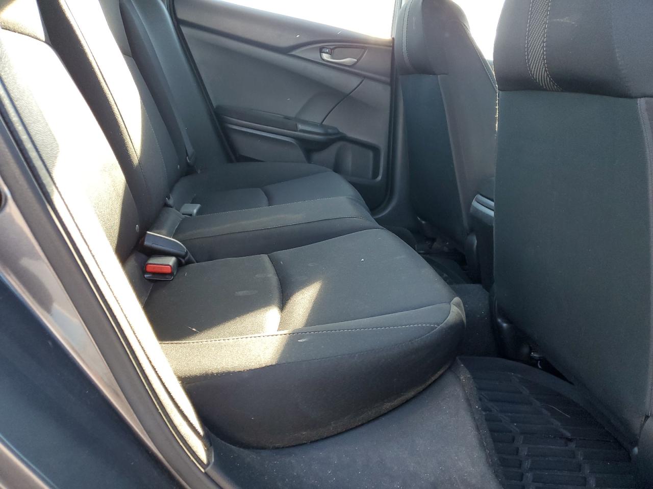 2016 Honda Civic Lx VIN: 2HGFC2F57GH516864 Lot: 84783965