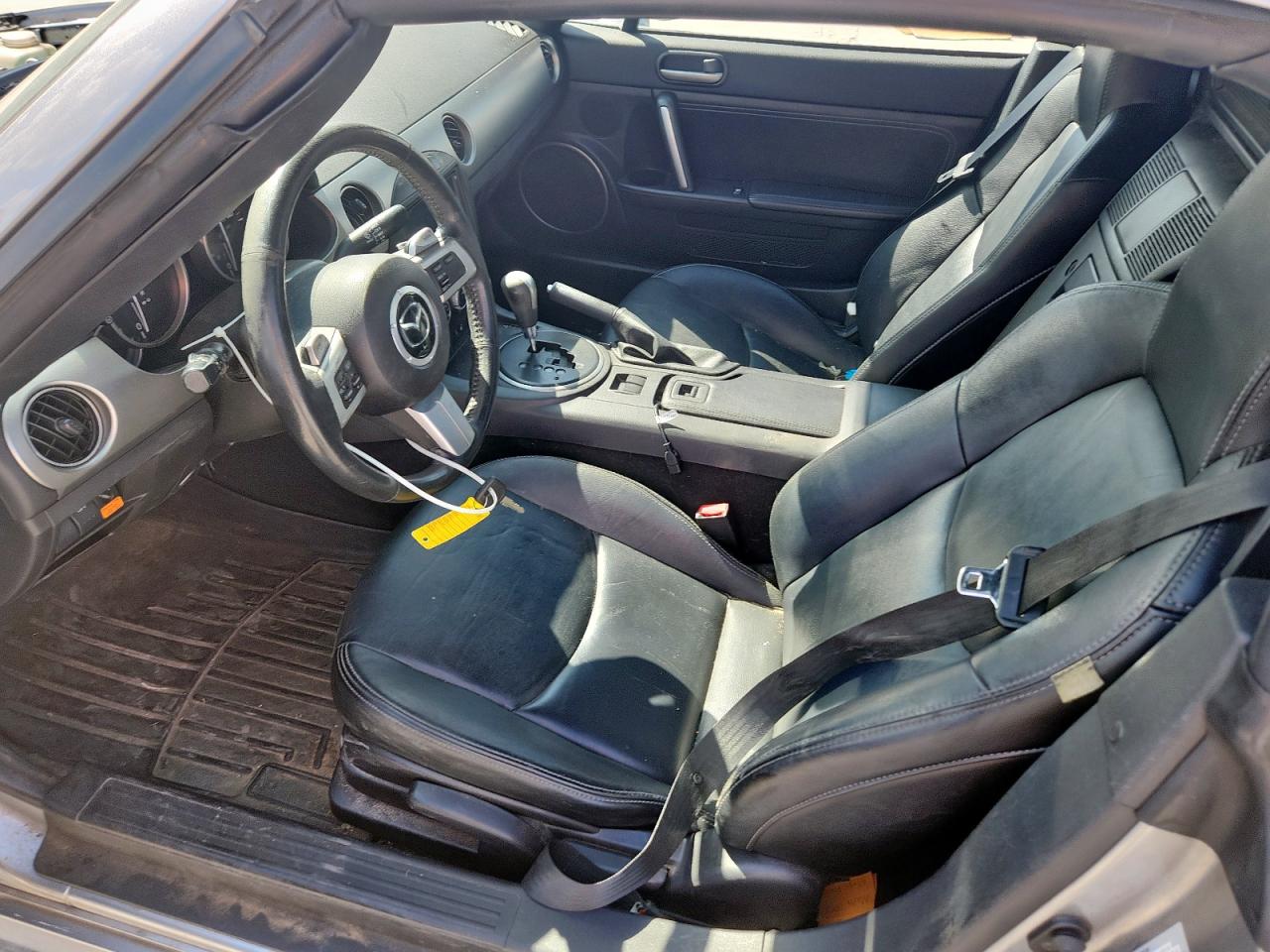 2011 Mazda Mx-5 Miata VIN: JM1NC2PF0B0215898 Lot: 82251925