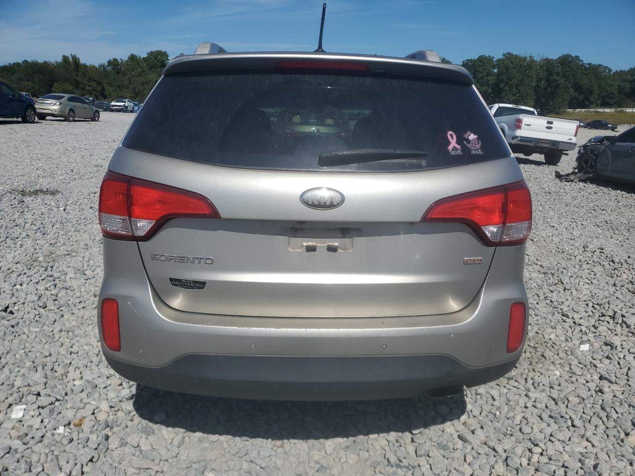 2014 Kia Sorento Lx VIN: 5XYKT3A65EG469994 Lot: 82197165