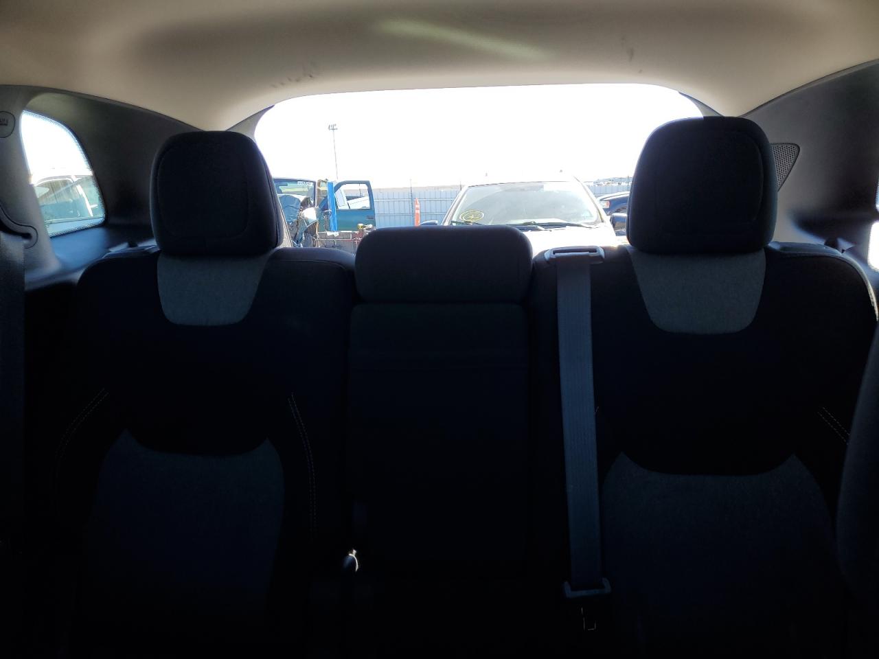 2016 Jeep Cherokee Sport VIN: 1C4PJLABXGW265576 Lot: 87277715