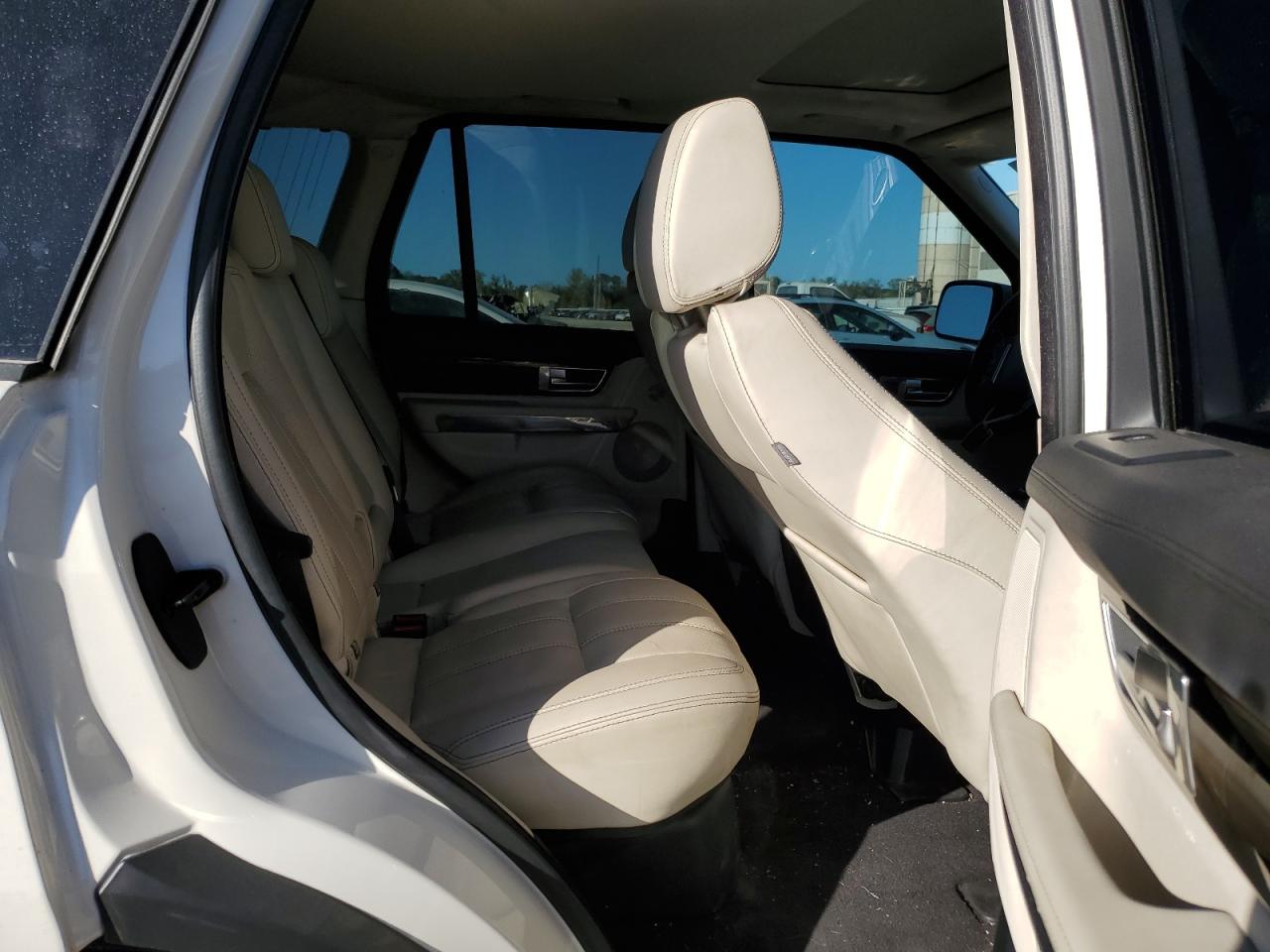 2010 Land Rover Range Rover Sport Sc VIN: SALSH2E47AA255886 Lot: 89543265