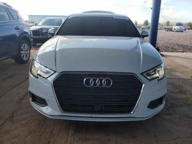  AUDI A3 2018 Белы