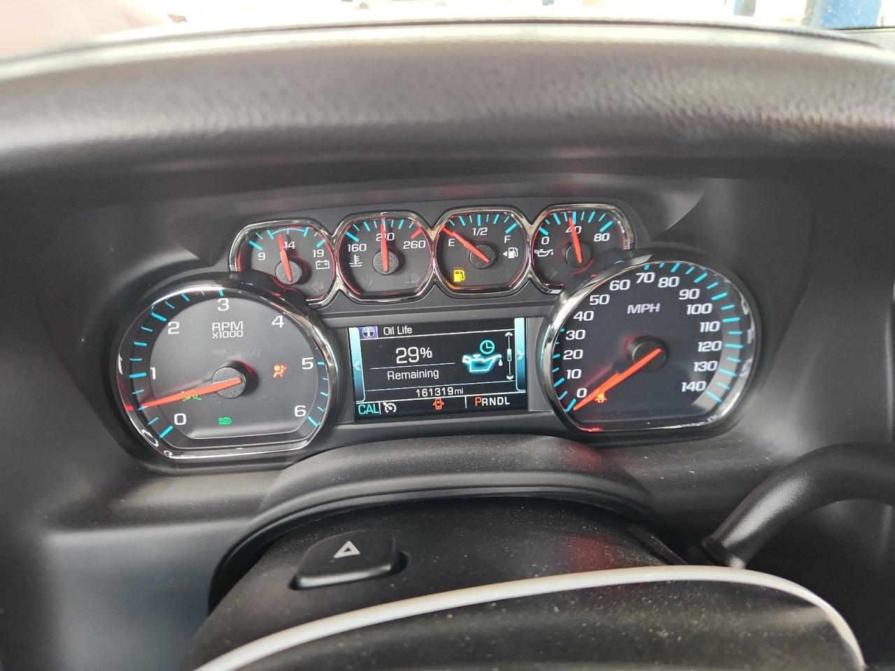 2018 GMC Yukon Xl C1500 Sle VIN: 1GKS1FKC0JR302342 Lot: 86101705