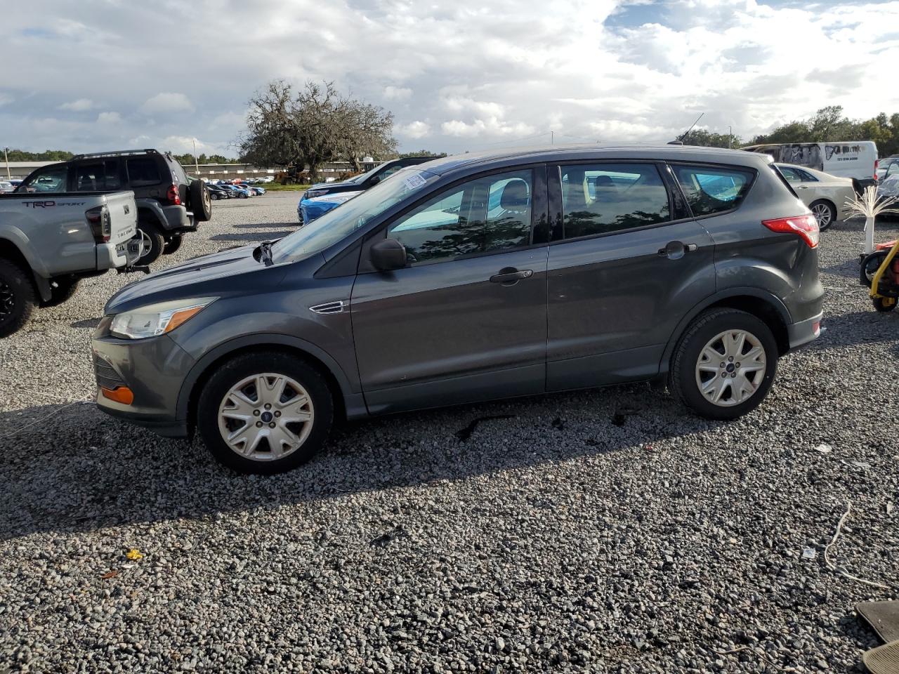 2015 Ford Escape S
