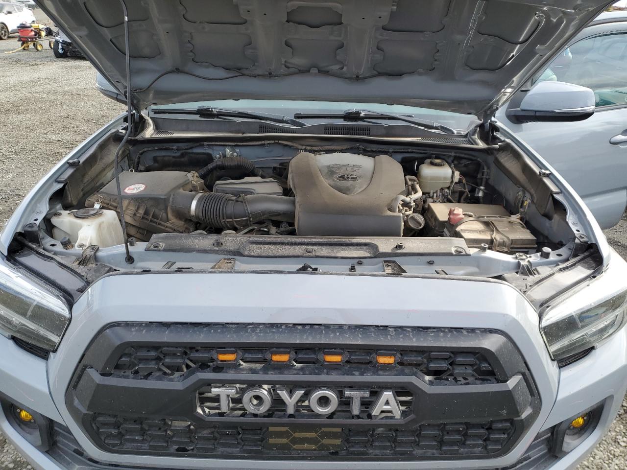 2020 Toyota Tacoma Double Cab VIN: 3TMCZ5AN4LM327657 Lot: 84521445