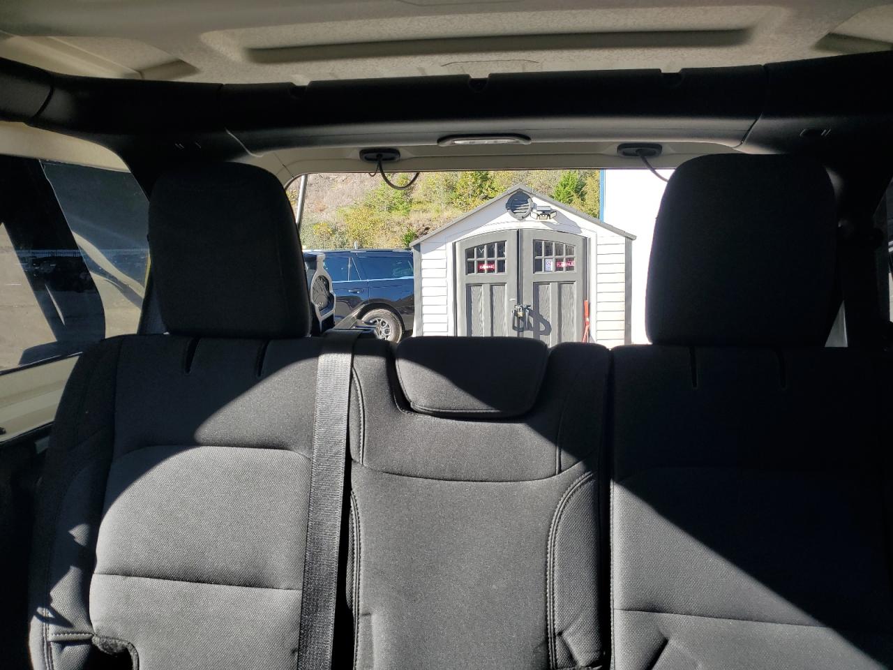 2018 Jeep Wrangler Unlimited Sport VIN: 1C4HJXDG8JW111118 Lot: 87263855