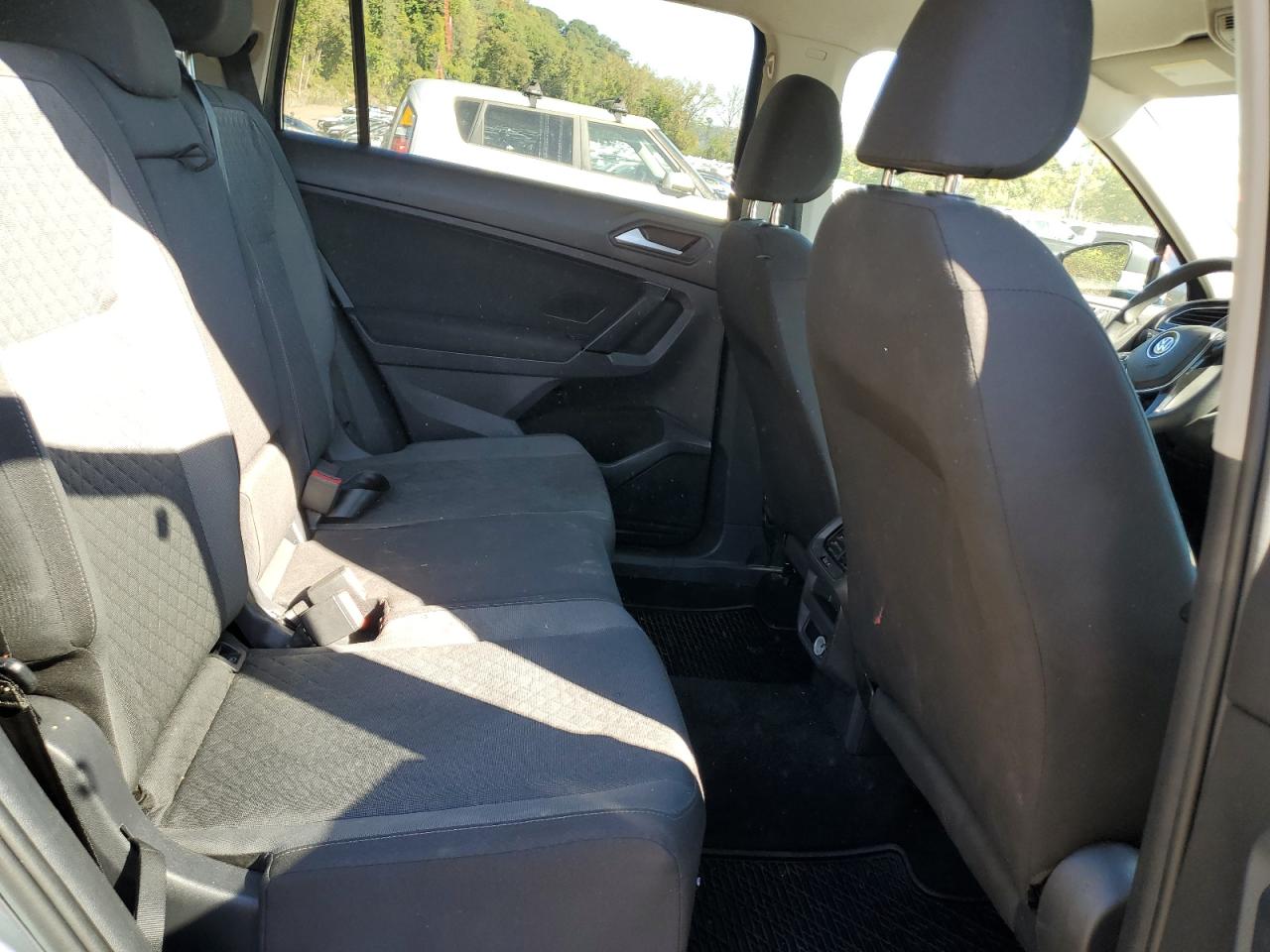 2019 Volkswagen Tiguan S VIN: 3VV0B7AX5KM095459 Lot: 84300035