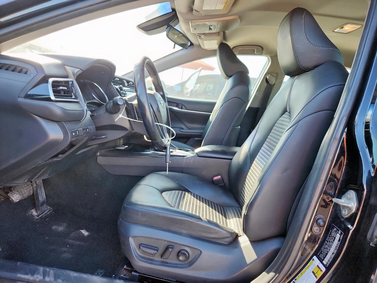 2018 Toyota Camry L VIN: 4T1B11HK7JU558760 Lot: 86340905